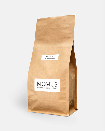 Café Saudade en sachet kraft 1kg, création Daniela Capuano pour Momus Éditions de Cafés